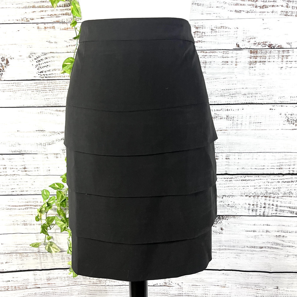 Larry Levine Skirt size 10 Classic Black Straight Knee Layers Career Suit Church